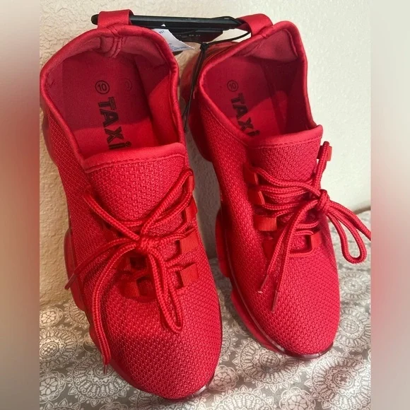 Taxi~NWT~Aries~Red~Breathable Mesh Textile~Lace-Up~Athletic Sneaker Shoe~Size 10 - Picture 2 of 13
